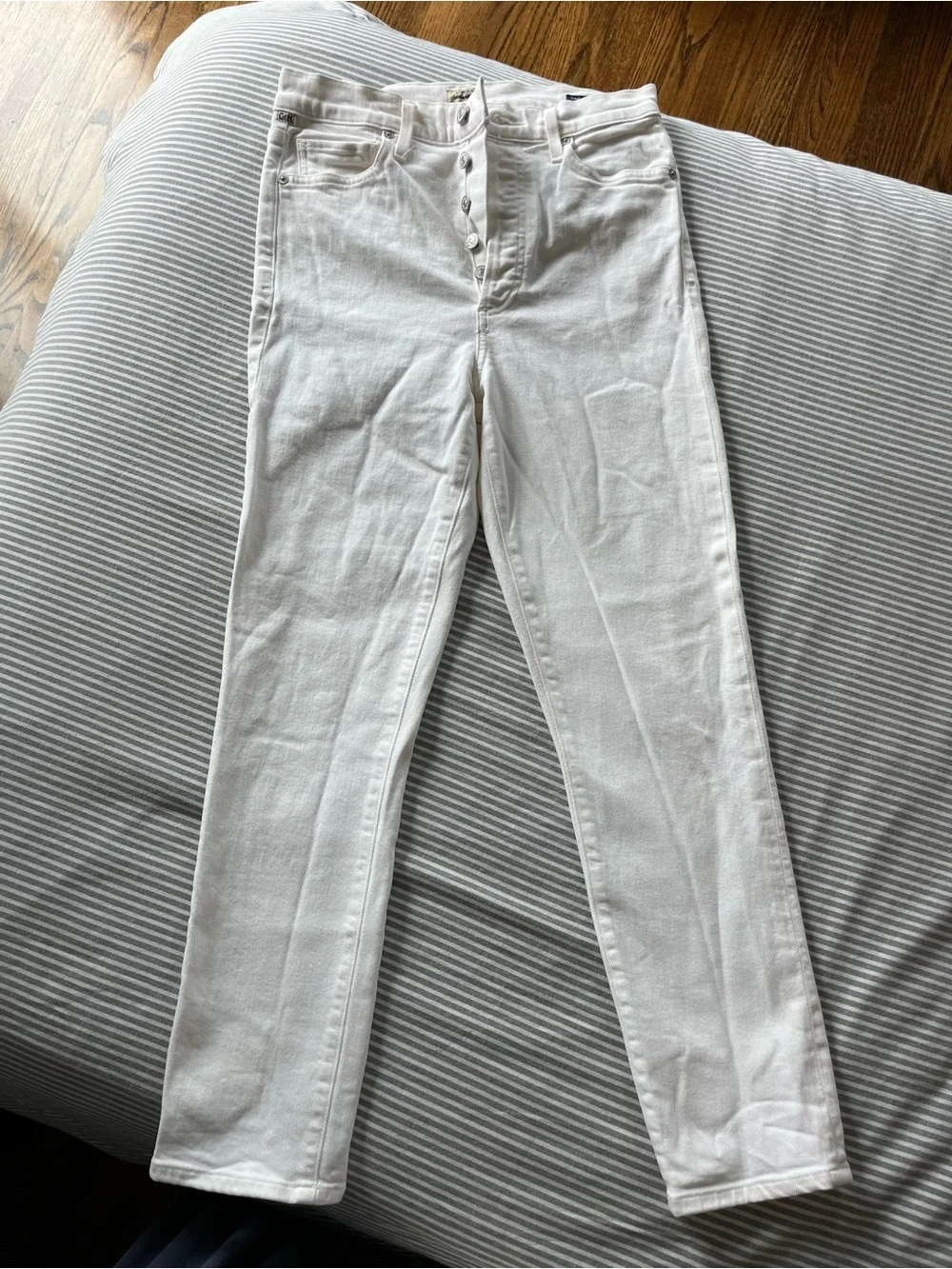 Citizens Of Humanity White High-Rise Skinny Jeans with Button Fly Closure